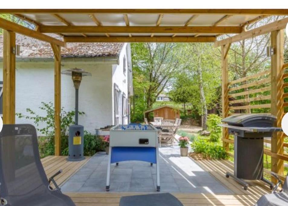 La P'Tite Maison Waimes Exteriör bild